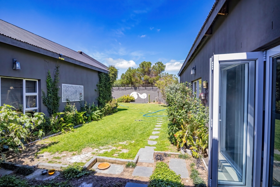 4 Bedroom Property for Sale in Long Acres Country Estate Western Cape